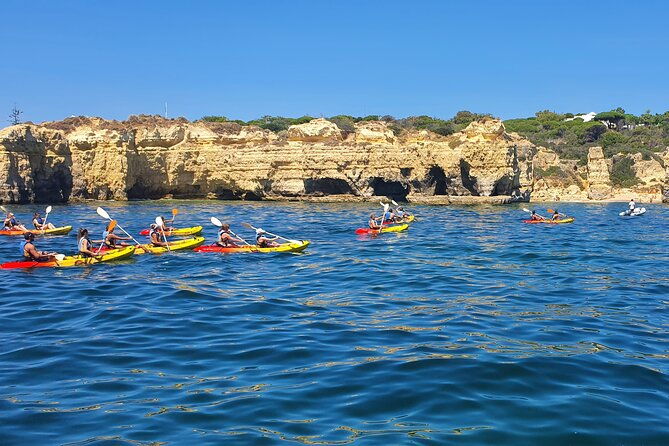 guided-kayak-tour-exploring-benagil-caves