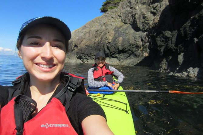 guided-kayak-tour-on-san-juan-island-2