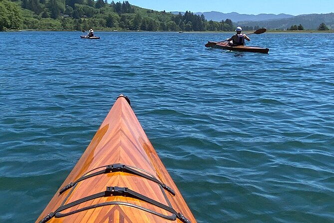 guided-kayak-tours-on-the-salmon-river-estuary-in-otis-oregon