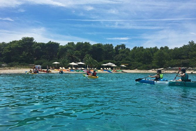 guided-kayaking-tour-to-pakleni-islands