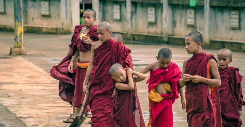 Guided Kora Circuit & Walking Tour Around McLeod Ganj - Exploring the McLeod Ganj Tour: A Detailed Breakdown