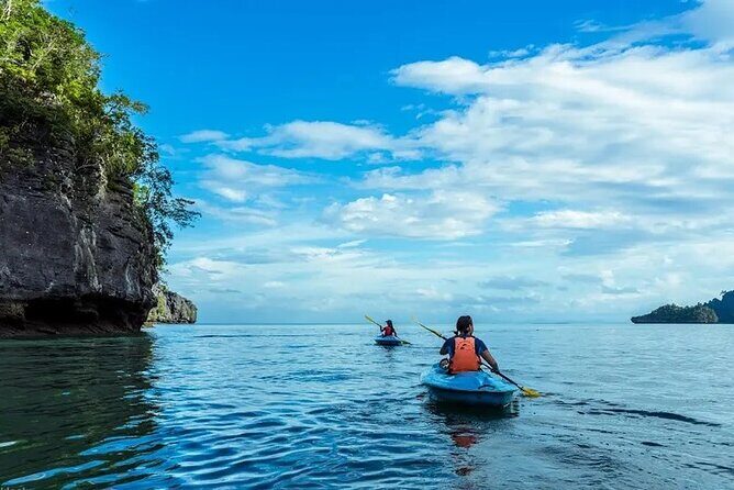 Guided Langkawi Sunset Kayaking Adventures With Hotel Transfers - What Travelers Say