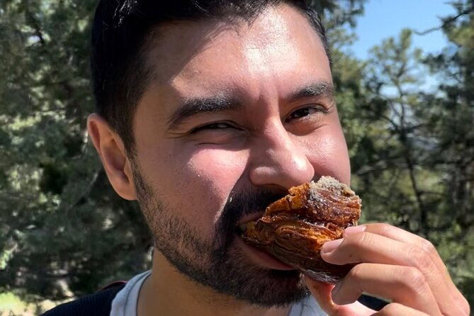 guided-morning-hike-with-pastries-in-denver