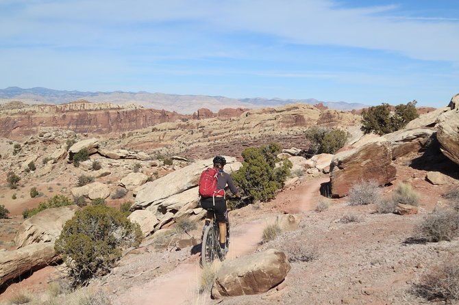 guided-mountain-bike-tour-intermediate-north-klondike-12-16-mi