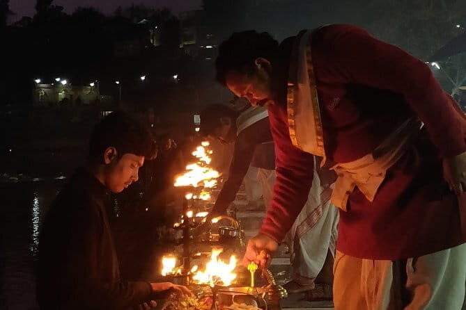 Guided Night Walking Tour in Rishikesh - Explore the best nightlife with a local - Stops and What You’ll See