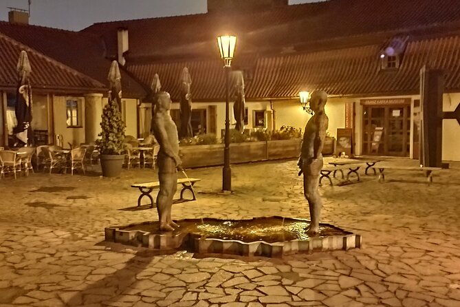 guided-old-town-jewish-quarter-walking-tour-prague-tip-based