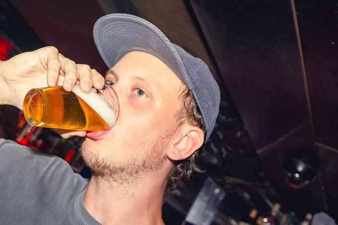 guided-private-bar-tour-in-amsterdam-city-center