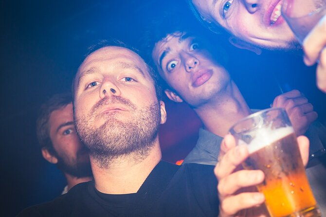 guided-private-bar-tour-in-amsterdam-city-center
