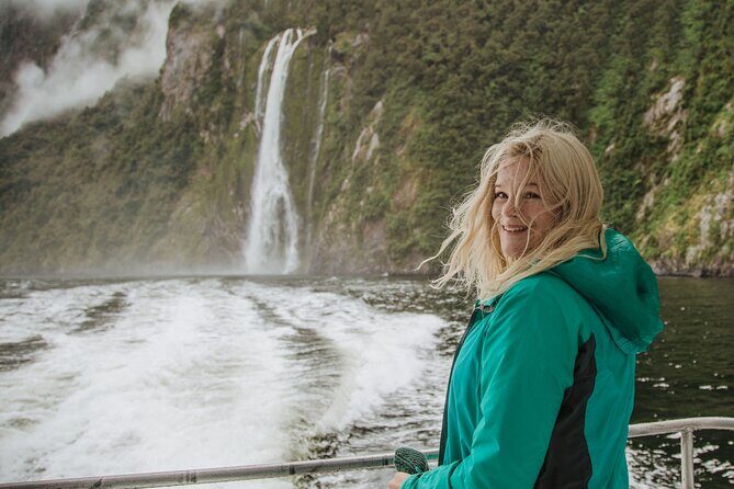 Guided Private Milford Sound Day Tour from Te Anau(Cruise Included) - FAQ  