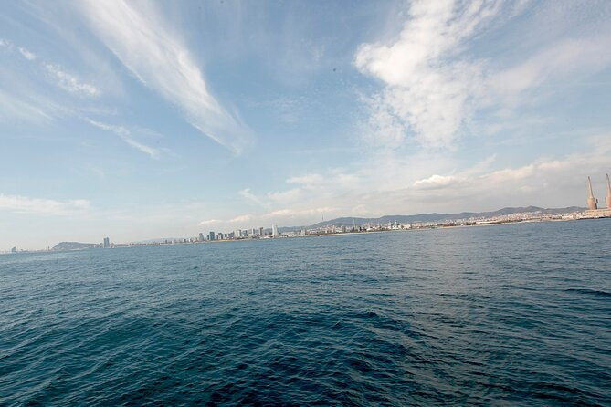 guided-private-yacht-tour-in-barcelona-spain