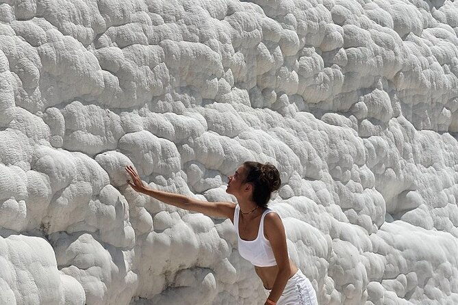 guided-salda-lake-pamukkale-thermal-poolshierapolis-day-tour