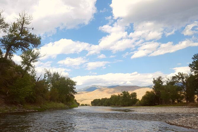 guided-scenic-float-day-trip-on-the-salmon-river