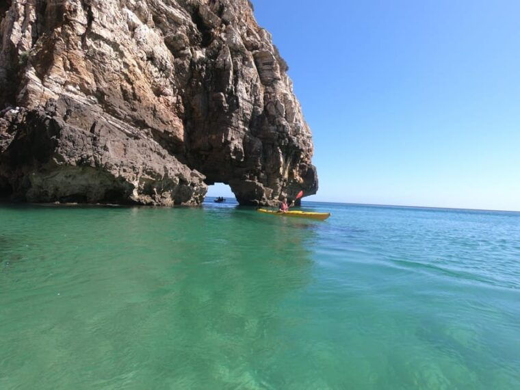 guided-sea-kayaking-adventures-in-the-south-western-algarve