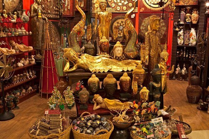 Guided Shopping Tour Old Delhi & New Delhi - Exploring Delhi’s Vibrant Shopping Scene: A Guide to the Guided Old & New Delhi Shopping Tour