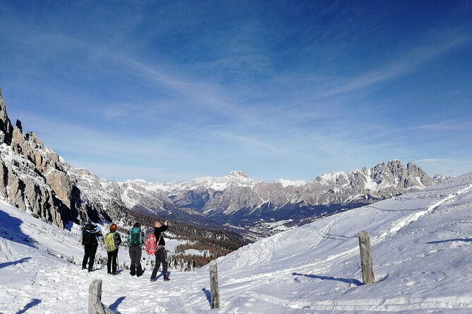 guided-snowshoeing-day-to-discover-the-dolomites
