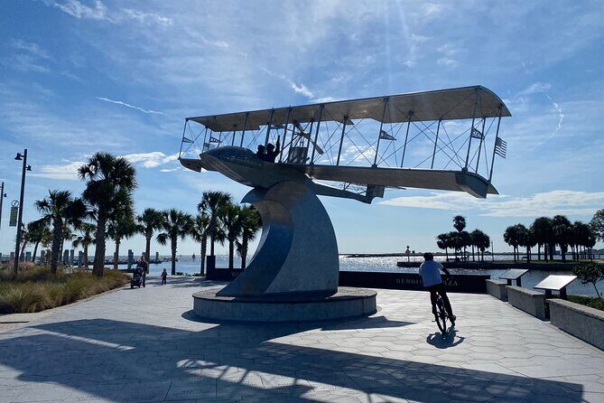 Guided St. Pete Sightseeing Tour in Deluxe Street Legal Golf Cart - Who Will Love This Tour?
