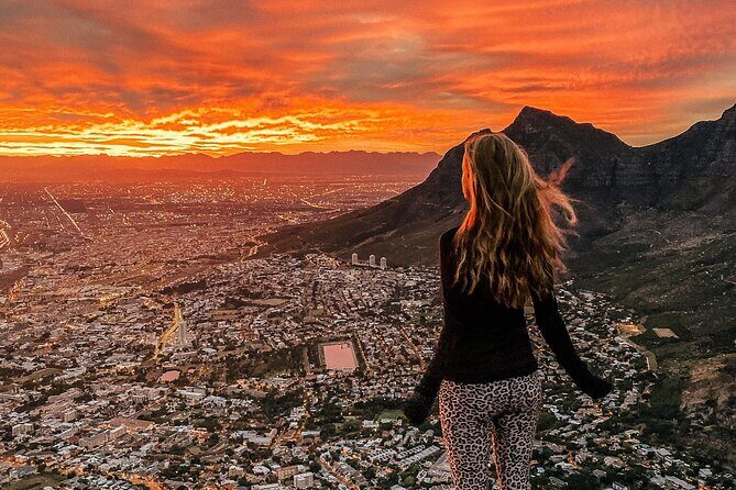 Guided Sunset/Sunrise Hike on Lions Head,Cape Town (Hotel Pickup) - The Value of the Experience