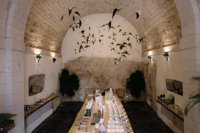 Guided tasting of the "Best Chocolate of Modica." - Key Points