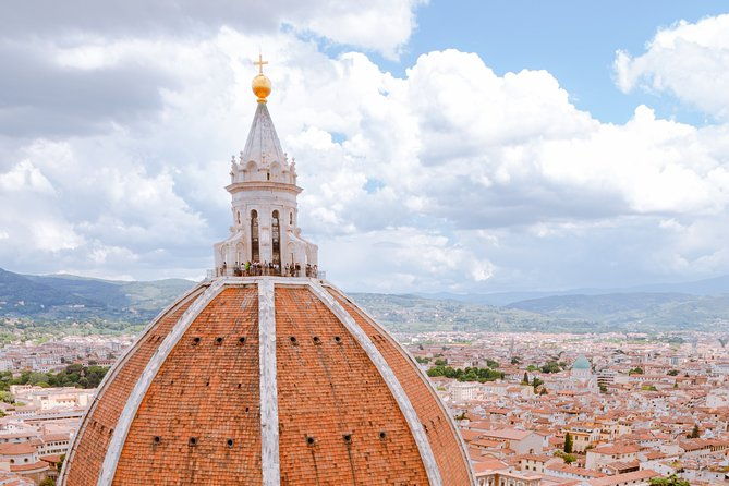 guided-tour-cathedral-and-dome-entrance