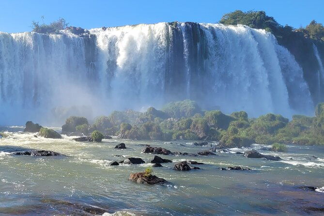 guided-tour-iguacu-falls-brazil-and-parque-das-aves