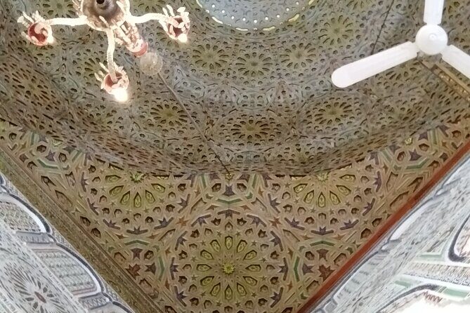 Guided tour in Fez/Fez guided tour - Practical Details and Value