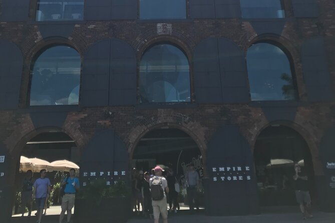 guided-tour-in-french-of-the-super-heroes