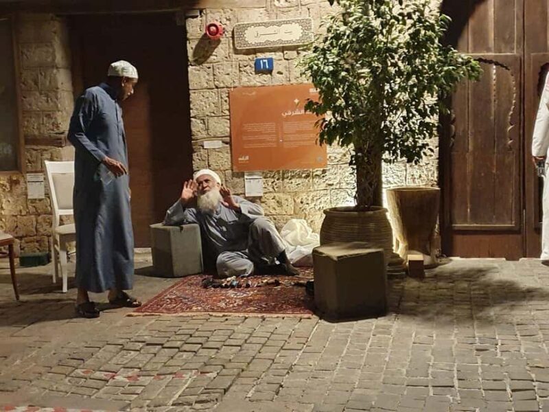 Guided Tour in Jeddah by local woman - Key Points  