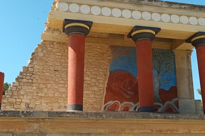 guided-tour-in-knossos-palace