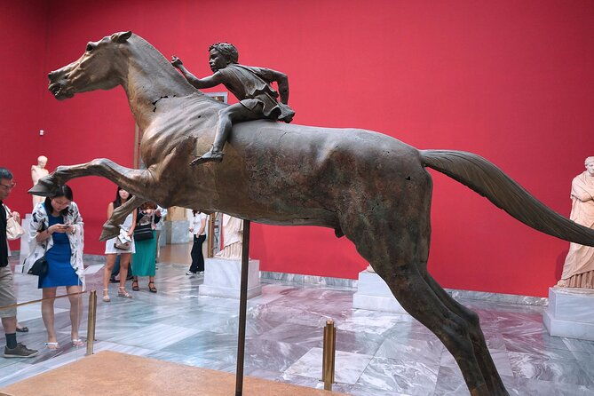 guided-tour-in-the-archaeological-museum-of-athens