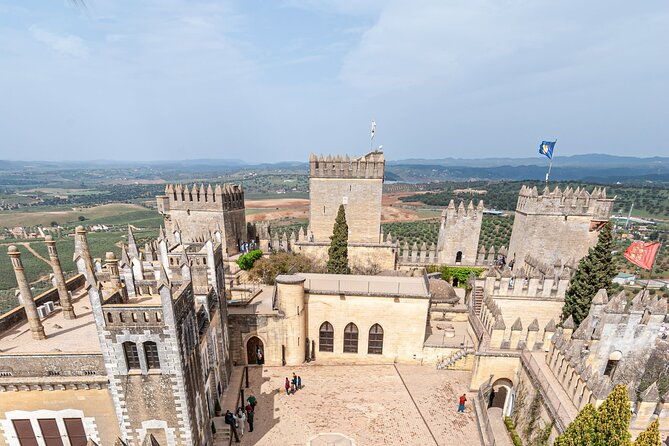 guided-tour-of-almodovar-castle-entrance-fee-included