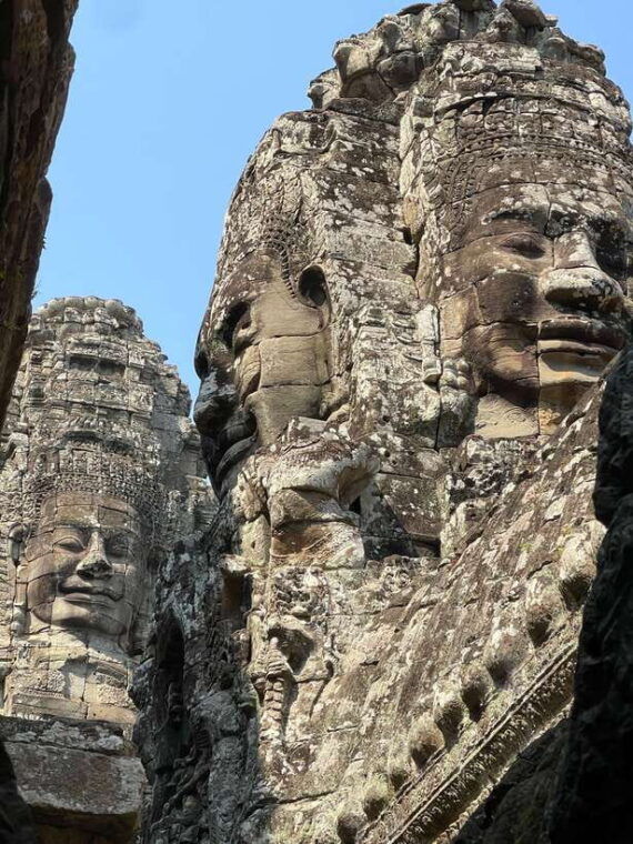 guided-tour-of-angkor-wat-bayon-ta-prohm-and-banteay-srei