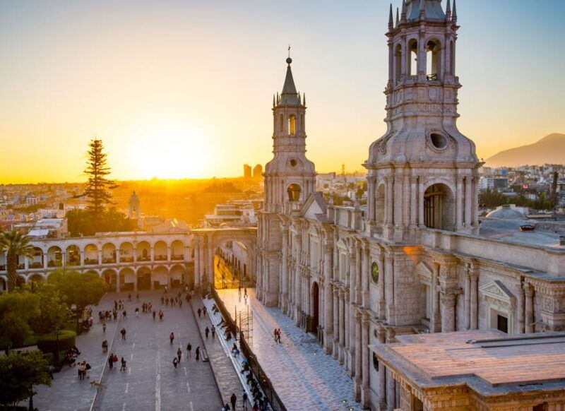 guided-tour-of-arequipa-and-the-santa-catalina-monastery