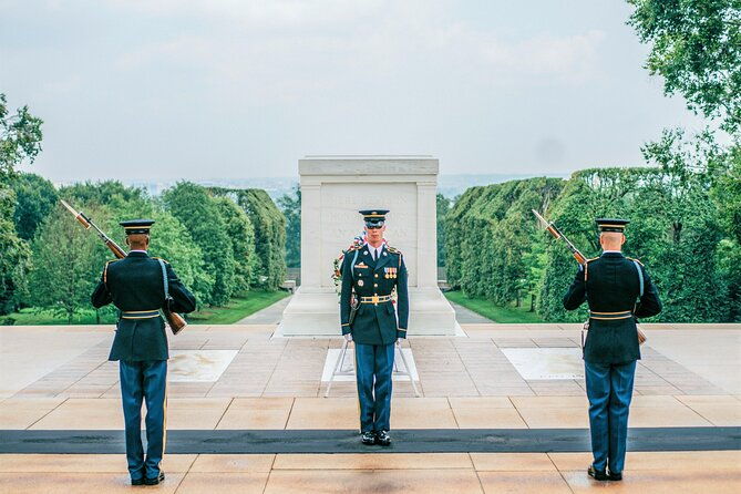 guided-tour-of-arlington-cemetery-with-changing-of-the-guards-2