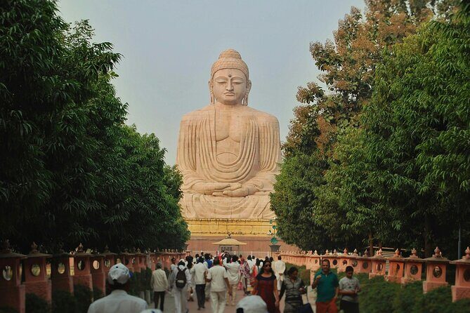 Guided Tour of Bodhgaya Temples and Buddha Sites - A Closer Look at the Tour Itinerary