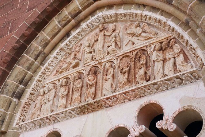 Guided tour of Collonges la Rouge - Introduction