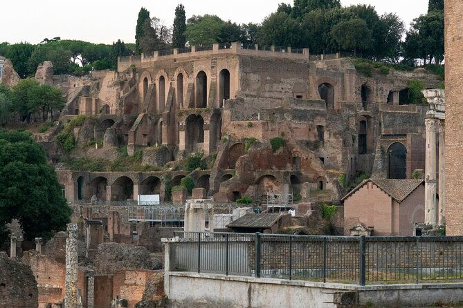 guided-tour-of-colosseum-roman-forum-and-palatine-hill