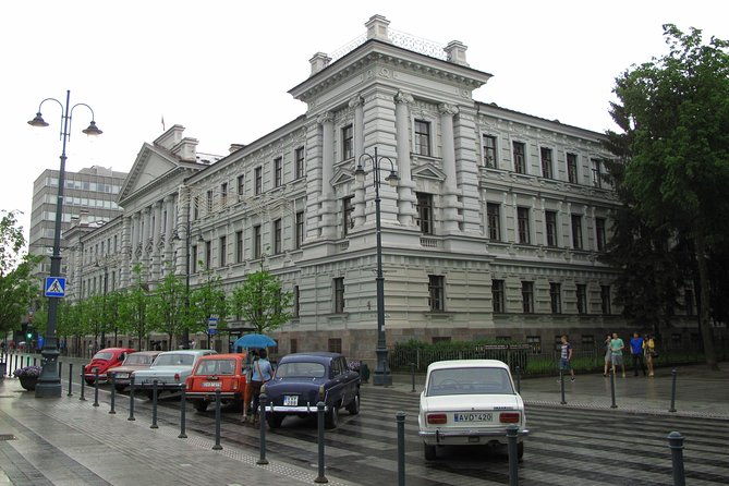 guided-tour-of-kgb-museum-in-vilnius-museum-of-occupation-and-freedom-fights-2