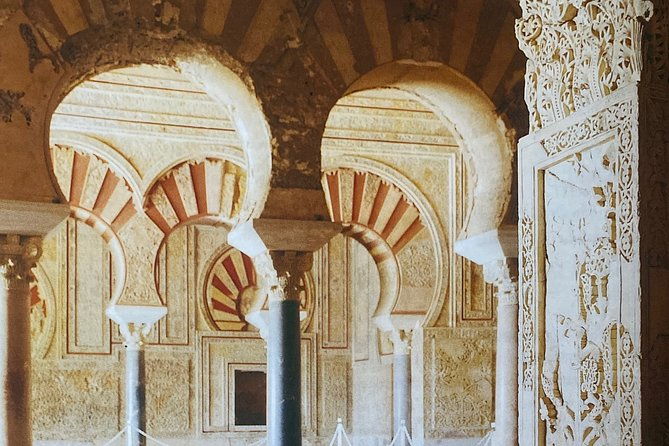 guided-tour-of-medina-azahara-in-spanish-without-bus-official-guides