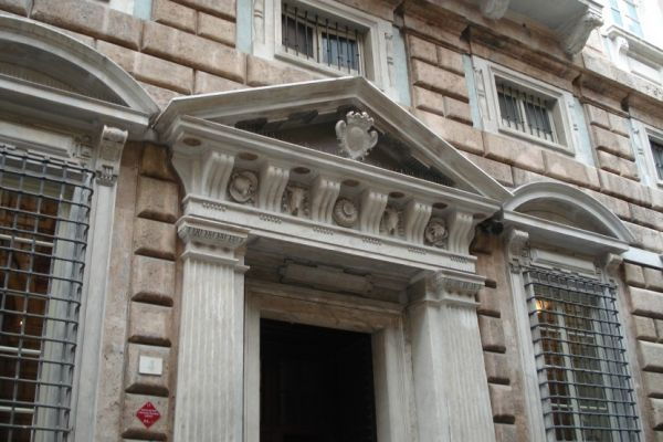 guided-tour-of-rolli-palaces-unesco-site-genoa