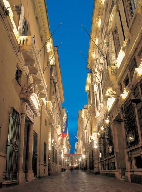 guided-tour-of-rolli-palaces-unesco-site-genoa