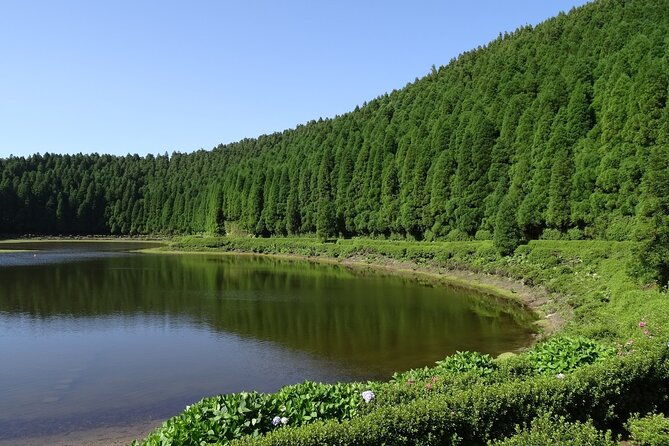 guided-tour-of-sete-cidades-lagoa-do-fogo-lunch-included