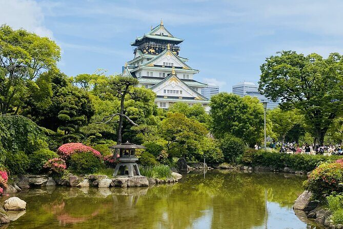 Guided Tour of Some Attractions in Osaka by Private Car - Key Points
