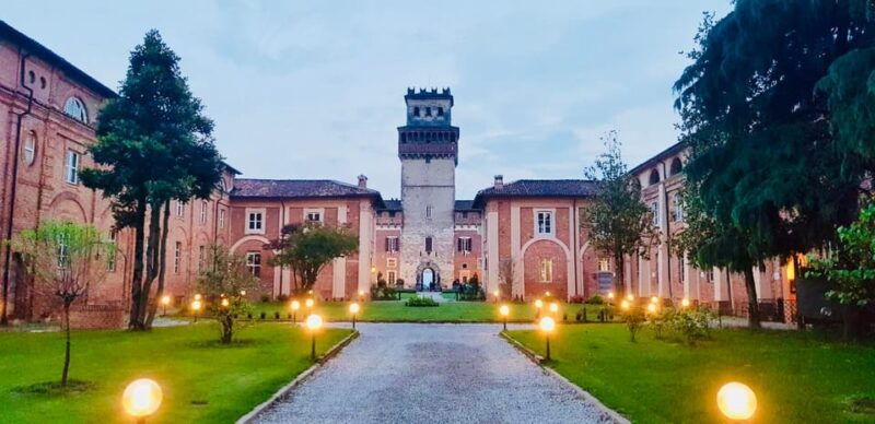 guided-tour-of-the-castle-of-chignolo-po