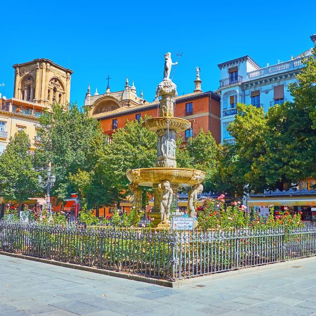 guided-tour-of-the-cathedral-and-royal-chapel-and-its-surroundings