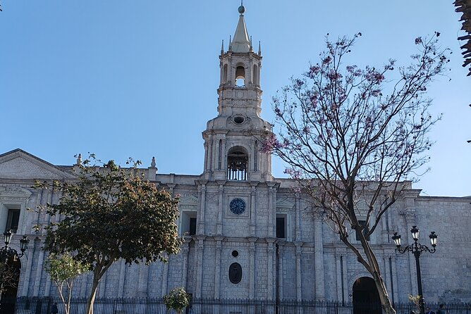 guided-tour-of-the-city-of-arequipa-in-private-service