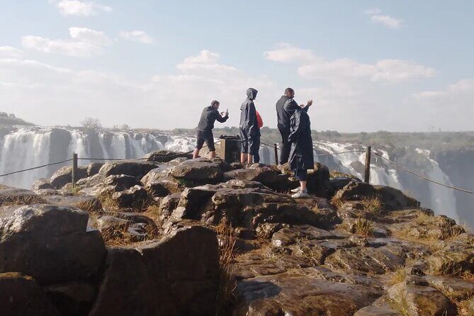 Guided Tour of the Falls - Who is this tour best for?