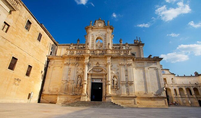 guided-tour-of-the-historic-attractions-of-lecce-private-2