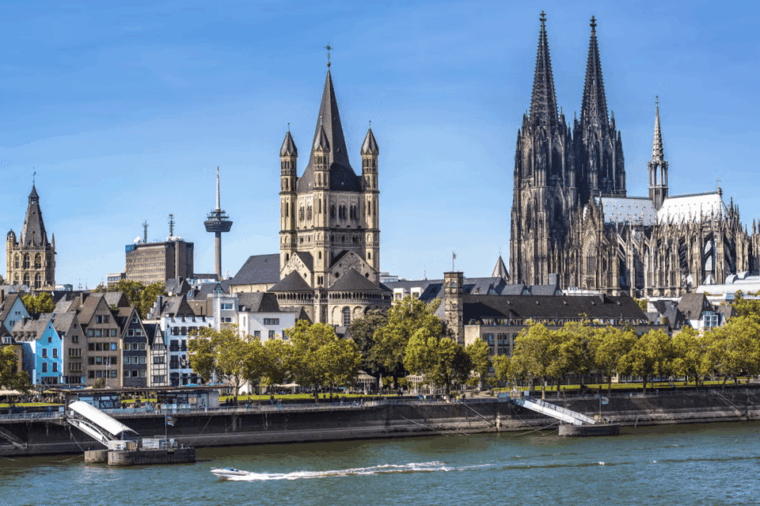 guided-tour-of-the-historic-center-of-colonia