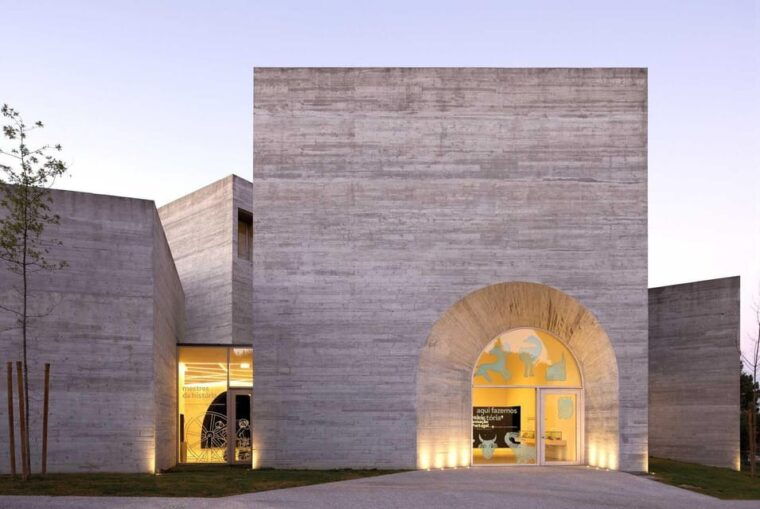 guided-tour-of-the-interpretation-center-of-romanesque-art