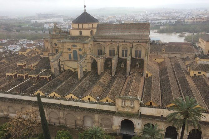 guided-tour-of-the-mosque-cathedral-in-private-tickets-included